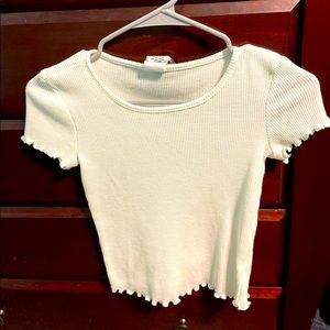 Tilly’s Lettuce Edge Top